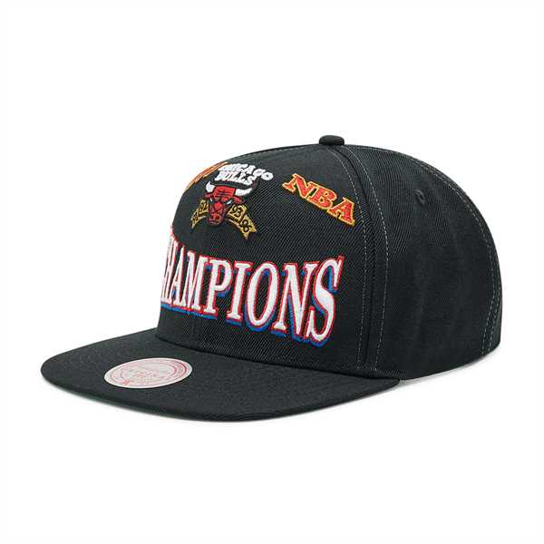 Šiltovka Mitchell & Ness HHSS1077 Čierna