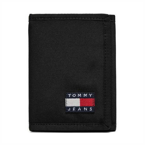 Veľká pánska peňaženka Tommy Jeans Tjm Essential D. Nylon Trifold AM0AM12438 Čierna